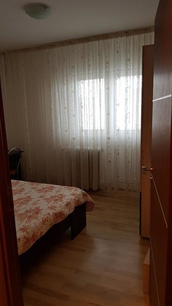 Dristor, Ramnicu Valcea colt cu strada Laborator,