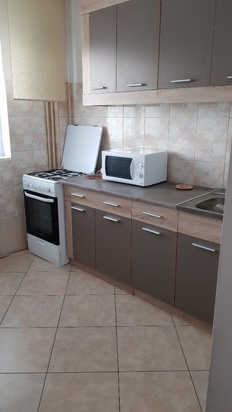 Dristor, Ramnicu Valcea colt cu strada Laborator,