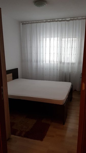 Dristor, Ramnicu Valcea colt cu strada Laborator,